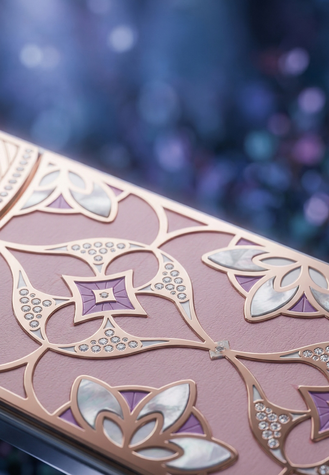 Натуральная кожа Charming Lotus