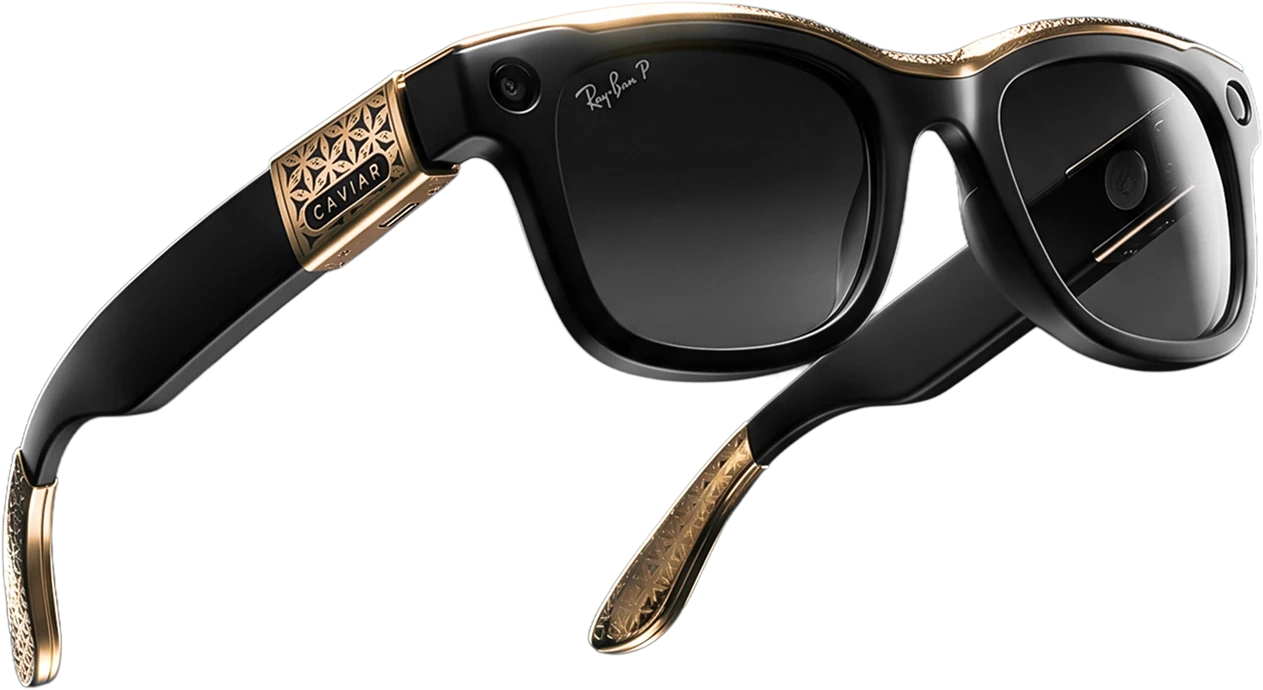 Умные очки Ray-Ban в исполнении Caviar: чёрная оправа с золотыми накладками, гравированной пластиной Caviar на заушнике и орнаментом на дужках